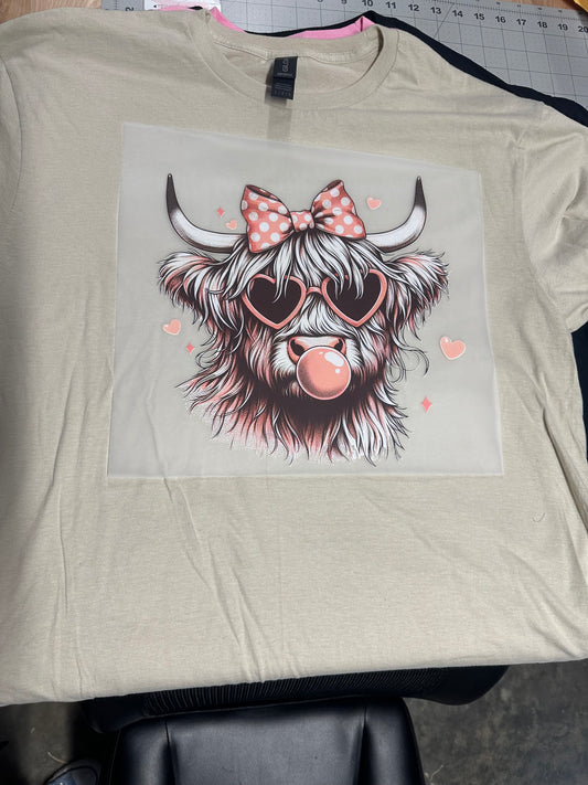 Highland Cow blowing bubble Adult T-shirt